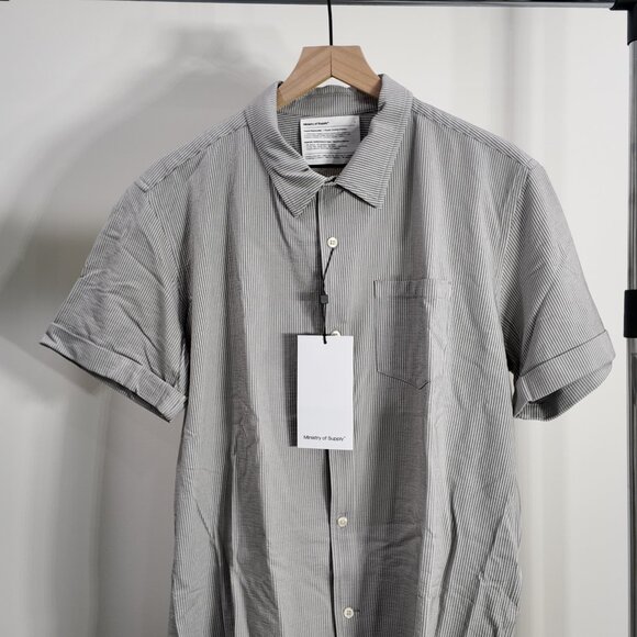 Men's Hybrid Seersucker Short Sleeve Shirt - Grey Tonal Stripe (NWT) - Picture 8 of 8